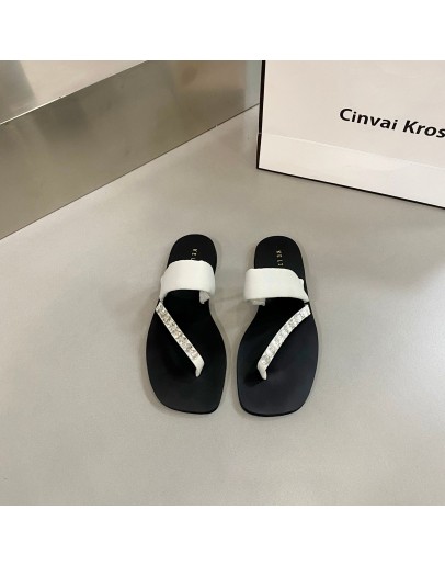 2023 Summer Flat Heel Women Slipper  Crystal Ladies Casual Sandal Outdoor Vaction Beach Slides Shoes Flip Flops