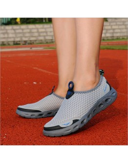 Men Shoes  Summer Sneakers Breathable Mesh Shoes Slip On  Men Loafers Summer Light Casual Shoes 459