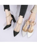 2023 Summer Footwear High Heels T Strap Rivet Pumps Chunky Heels Sandal Patent Leather Dress White Wedding Shoes Ladies 